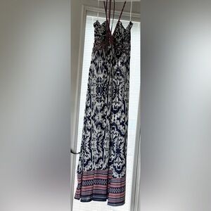 NWOT woman’s xs mandarin blue resortwear, Navy and White Maxi Dress